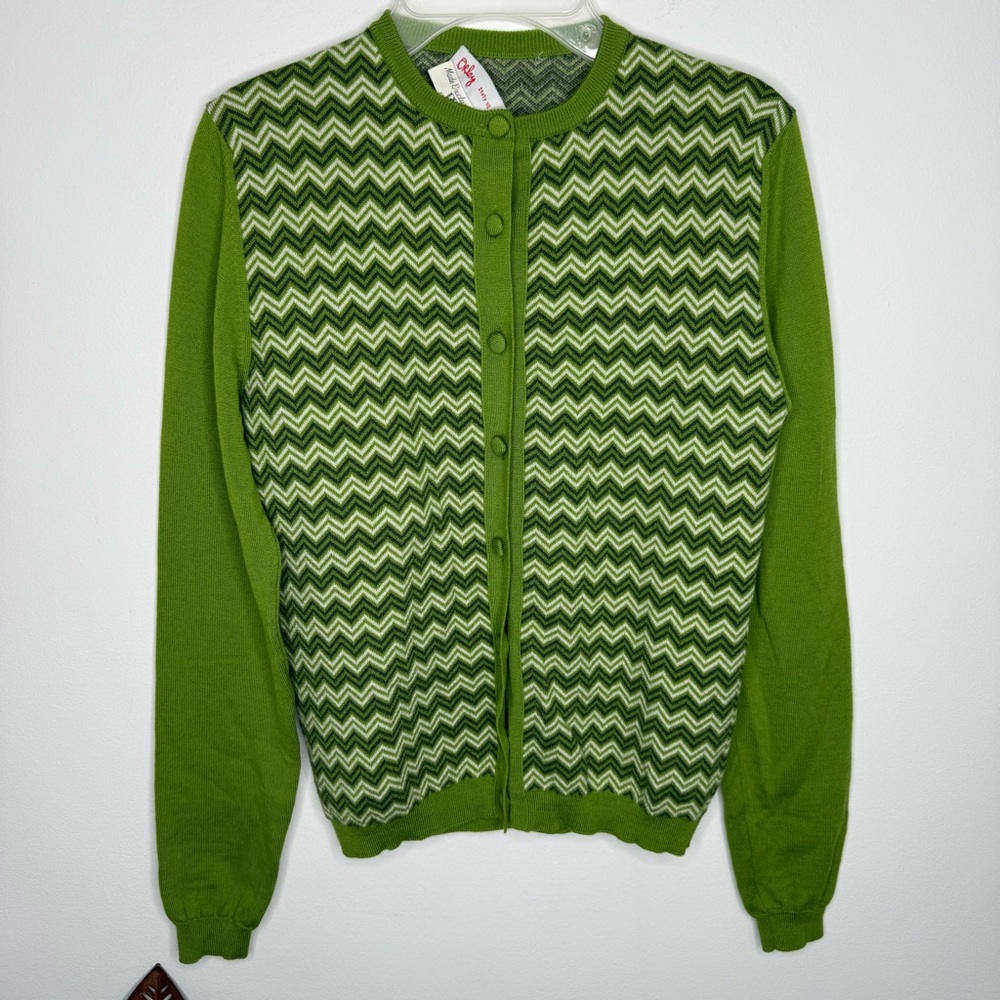 A23 Orley Vintage Merino‎ Morley Green Chevron Cardigan Sweater
